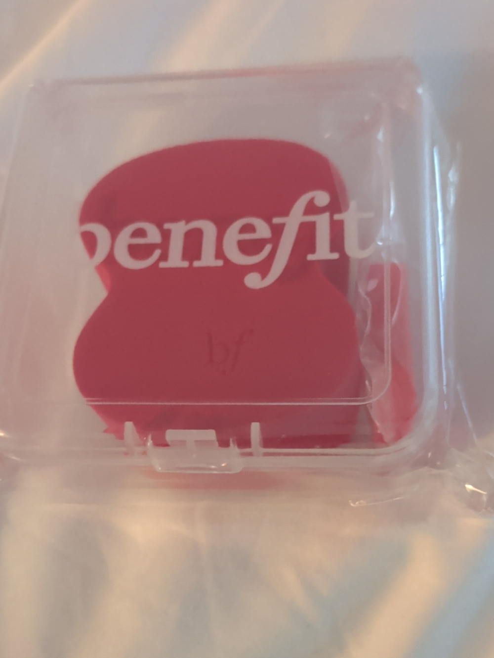 Benefit Pink Makeup Sponge in Clear Travel Case